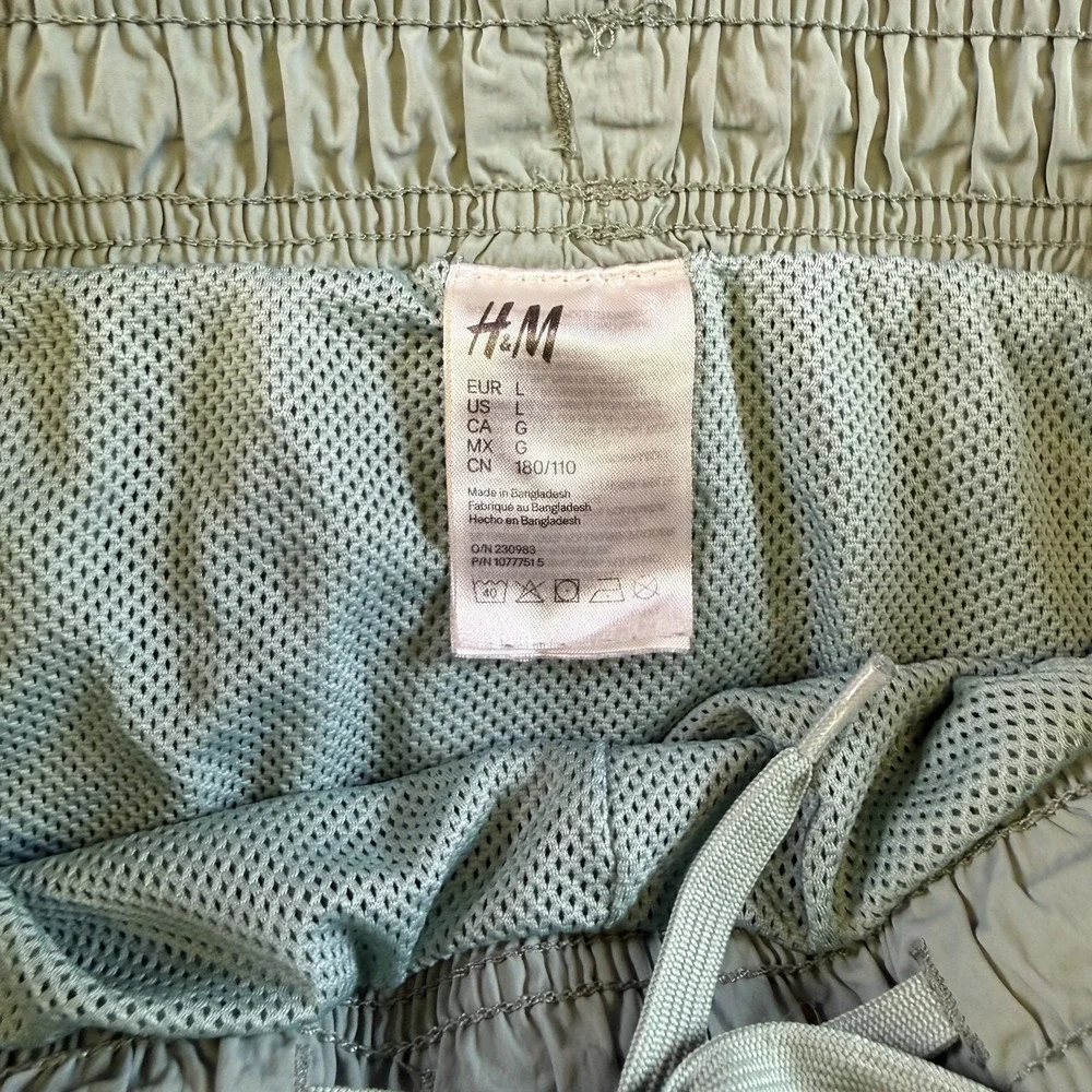 H&M‎ Swim Trunks Mens M Medium Black Drawstring Pockets Elastic Waist